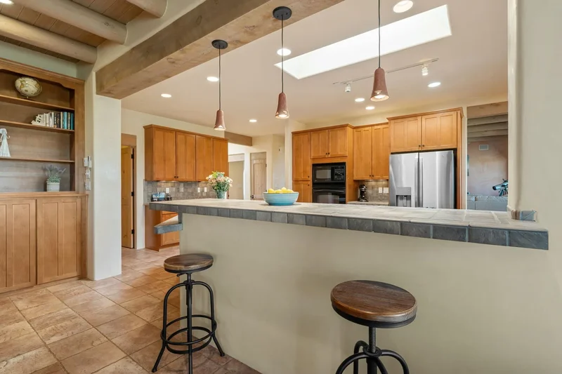 21 Cagua Road, Santa Fe, NM 87508, Santa Fe, New Mexico, United States. - Photo 10