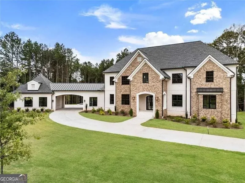 Single Family for sale in Milton