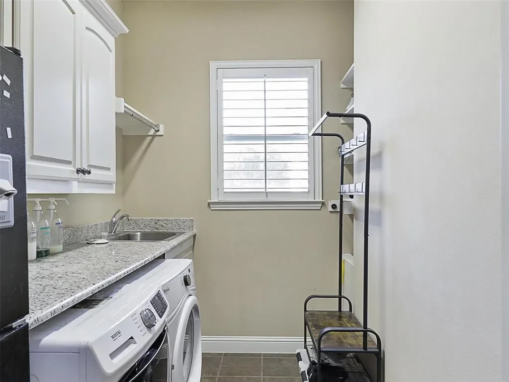 11216 Ashley Lane, Frisco, Texas, United States. - Photo 23