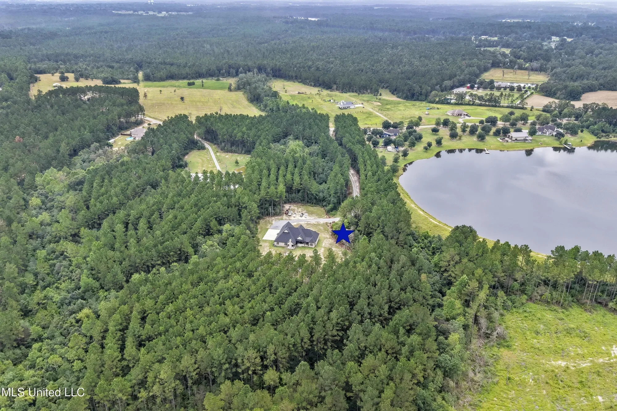 17341 Doc Lizana Road, Gulfport, MS 39503, Gulfport, Mississippi, United States. - Photo 58