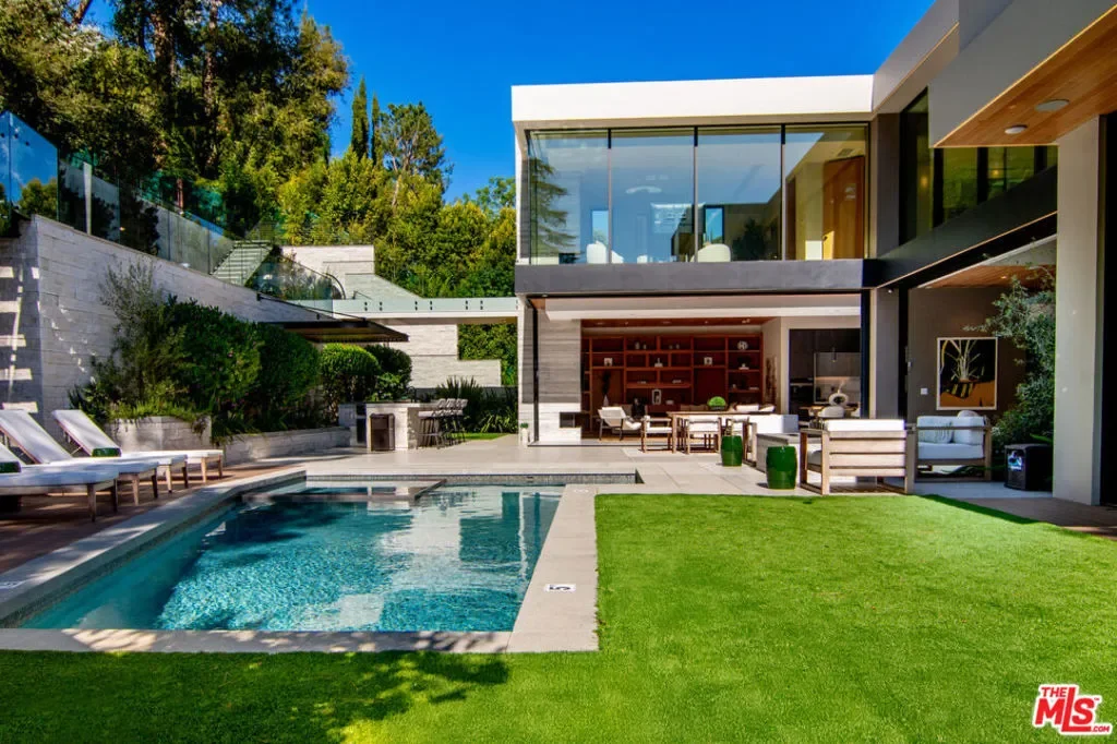 2641 Hutton Drive, Beverly Hills, California, United States. - Photo 17