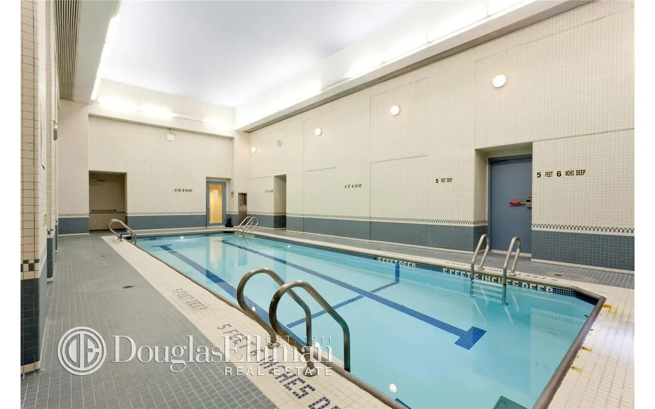 CENTRAL PARK PLACE, 301 W 57TH ST, New York, New York, United States. - Photo 12