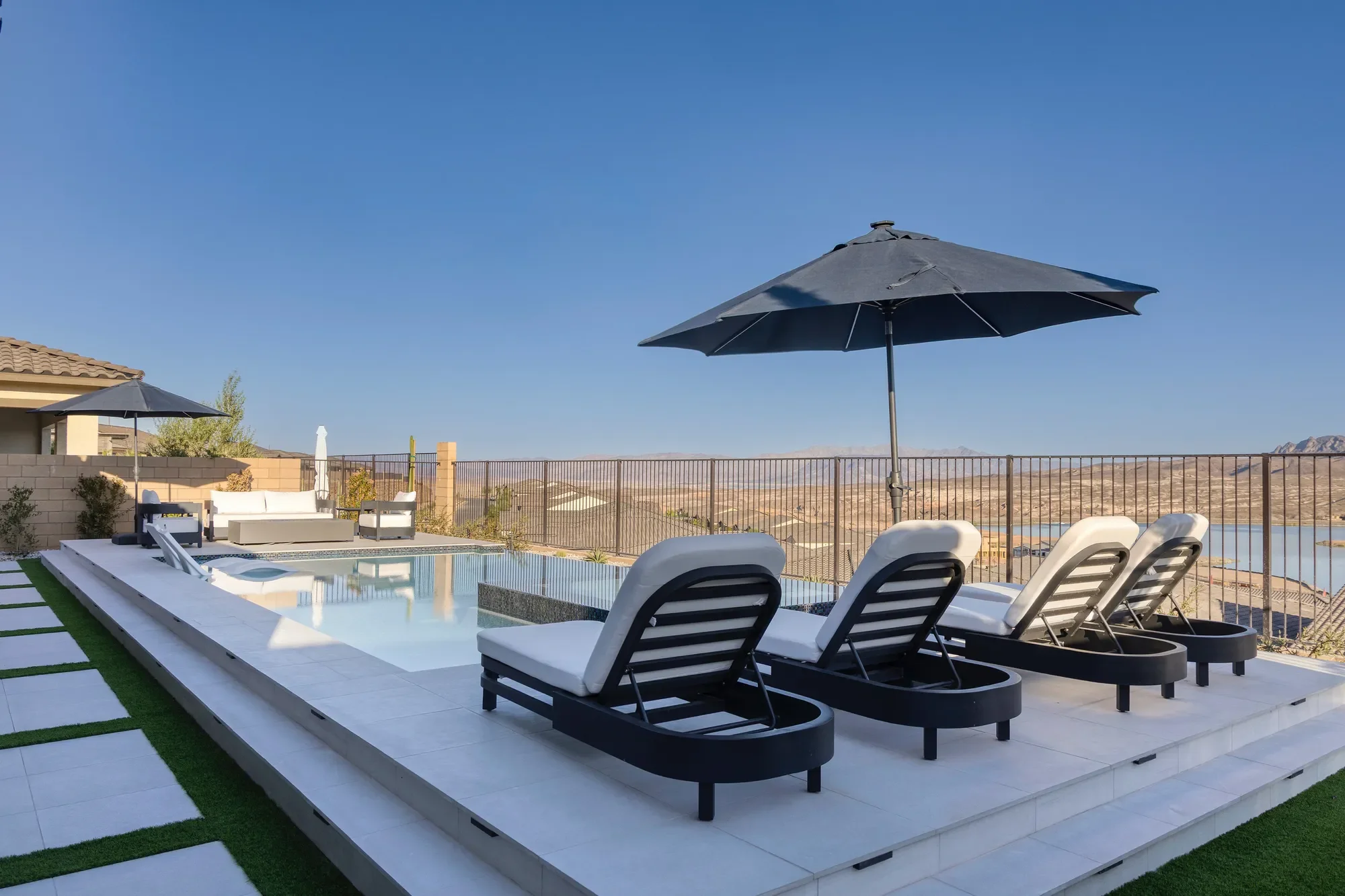 351 Tigullio Avenue, Henderson, NV 899011, Henderson, Nevada, United States. - Photo 33