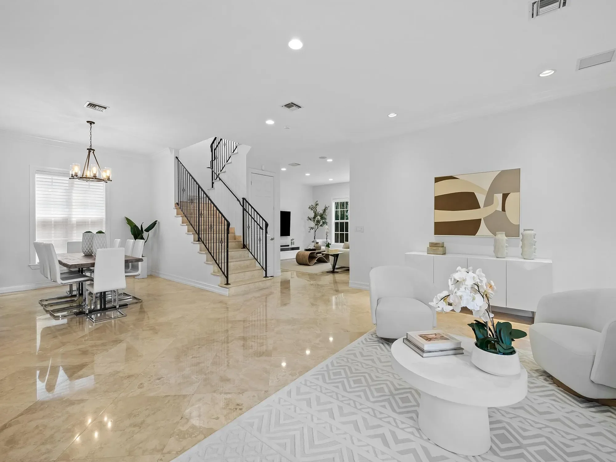 Gallery photo 3