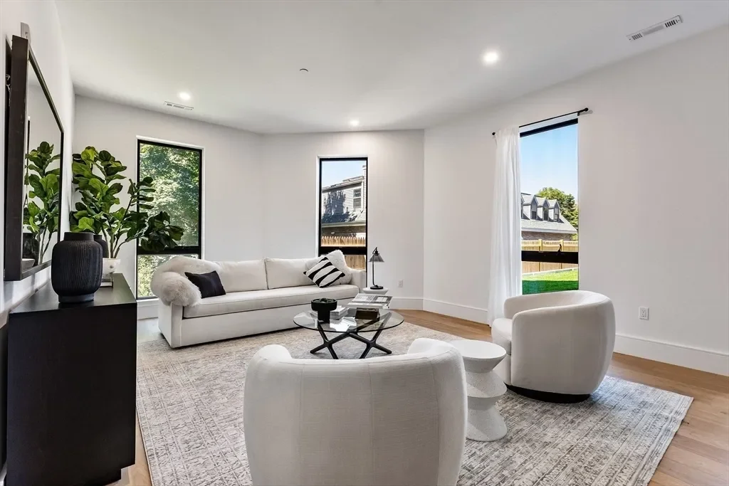 1114 Beacon St., Newton, Massachusetts, United States. - Photo 18