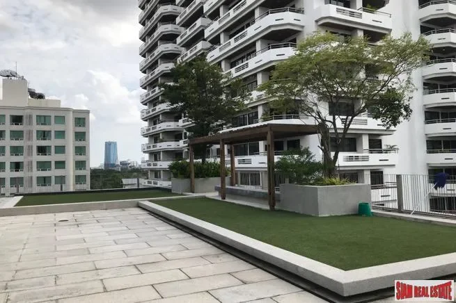 Circle Sukhumvit 12 - Unique 3 Bed Penthouse Luxury Condo with Private Pool and Terrace in a Low-Ris