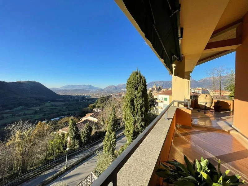 Exterior photo 12