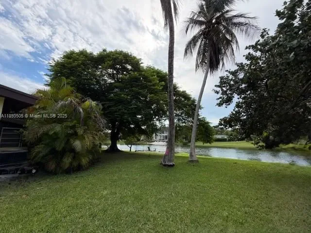 11820 SW 69th Ct, Coral Gables, Florida, United States. - Photo 8