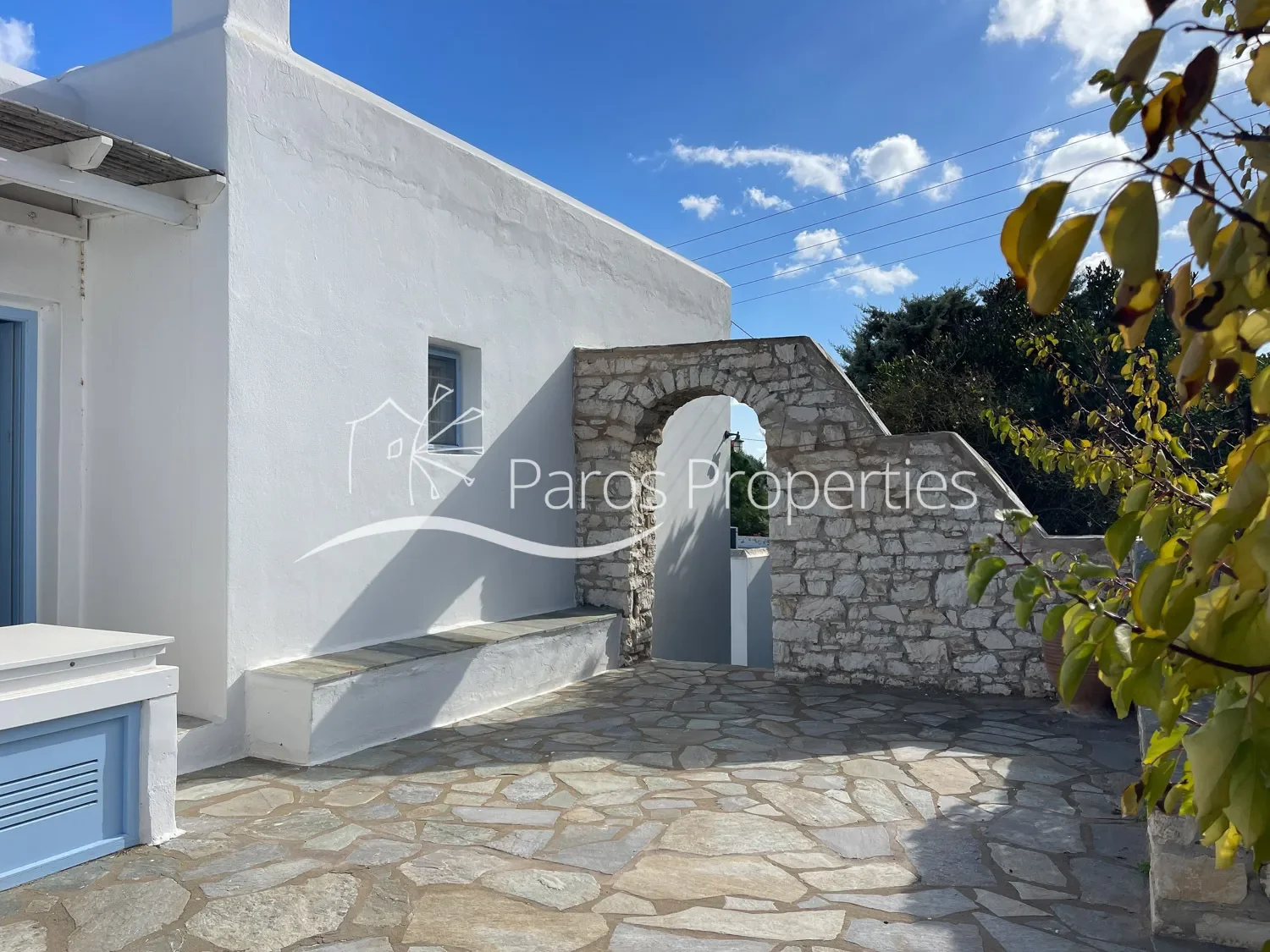 Exterior photo 11