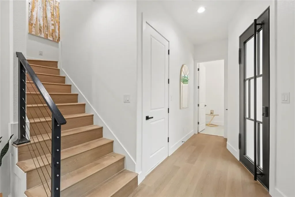 Gallery photo 2