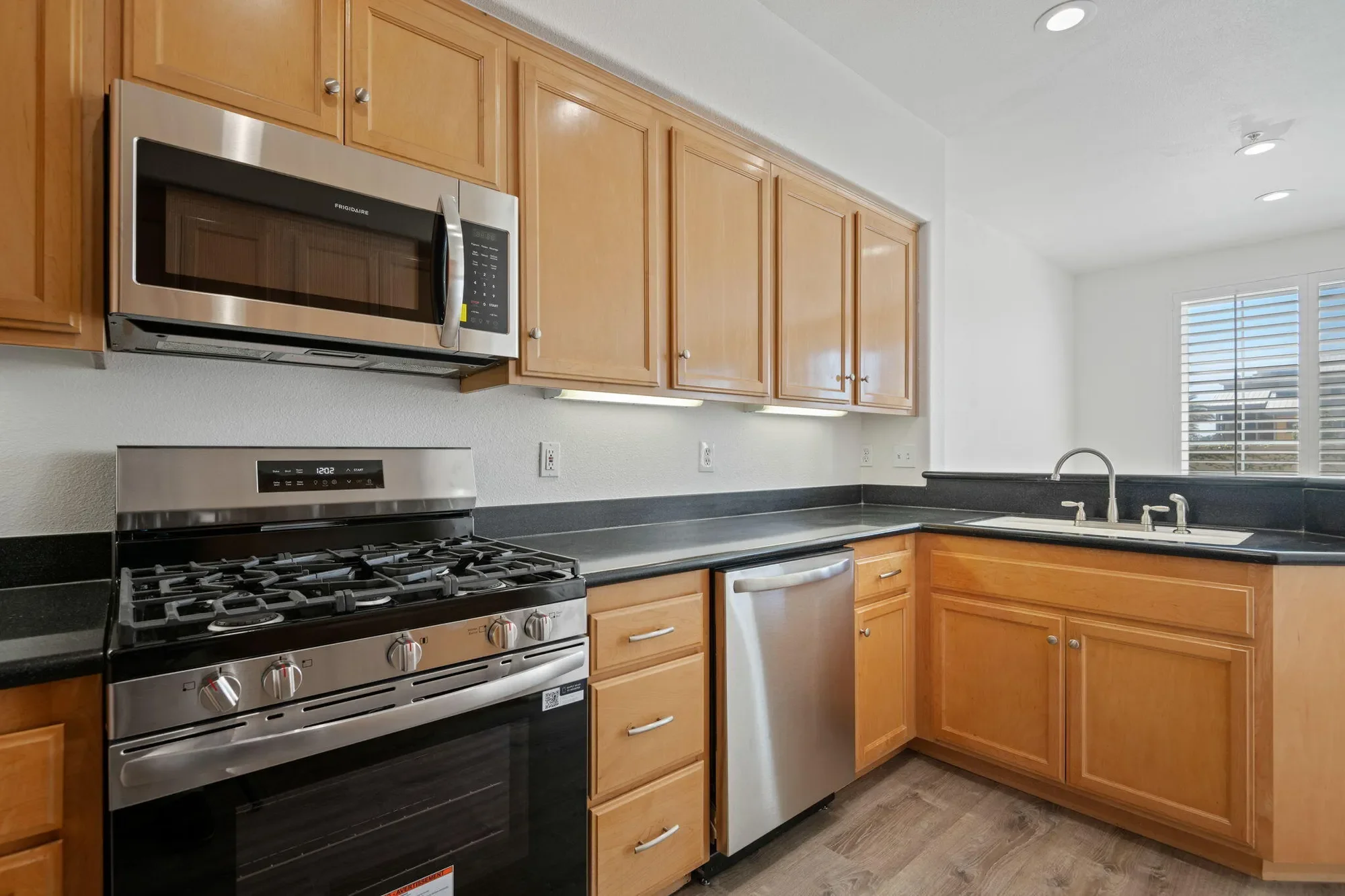 541 Sweet Rain Place, Goleta, California, United States. - Photo 12
