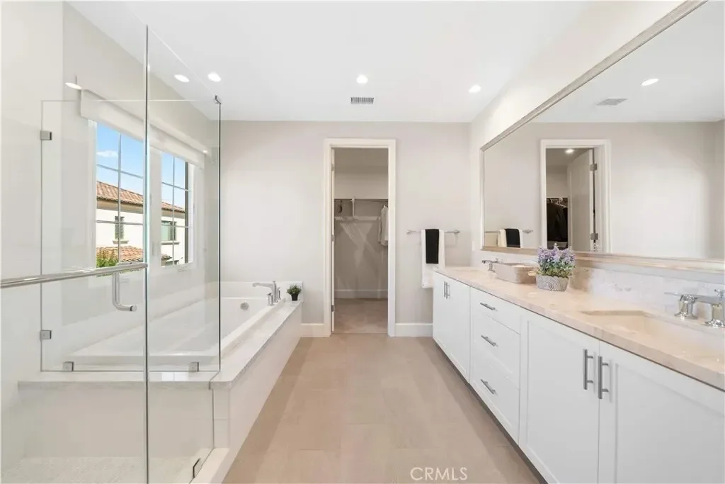 103 Sky, Irvine, California, United States. - Photo 28