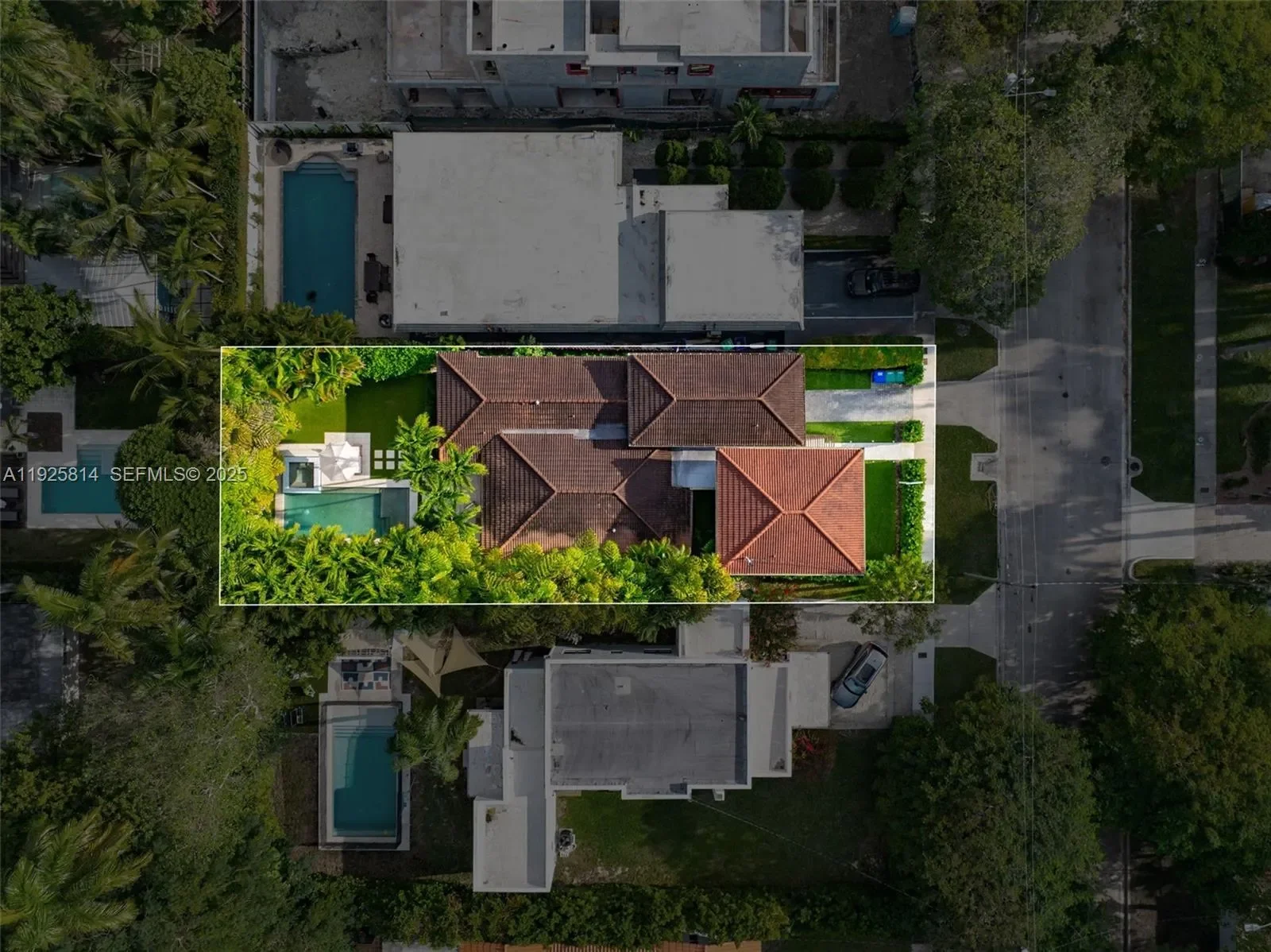 45 SW 19th Rd, Miami, FL 33129, Miami, Florida, United States. - Photo 41