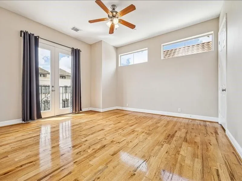 314 W Bell Street, Houston, Texas, United States. - Photo 4