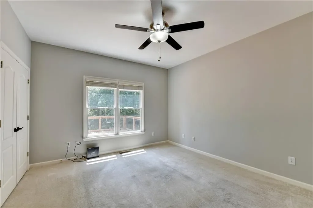 Gallery photo 12