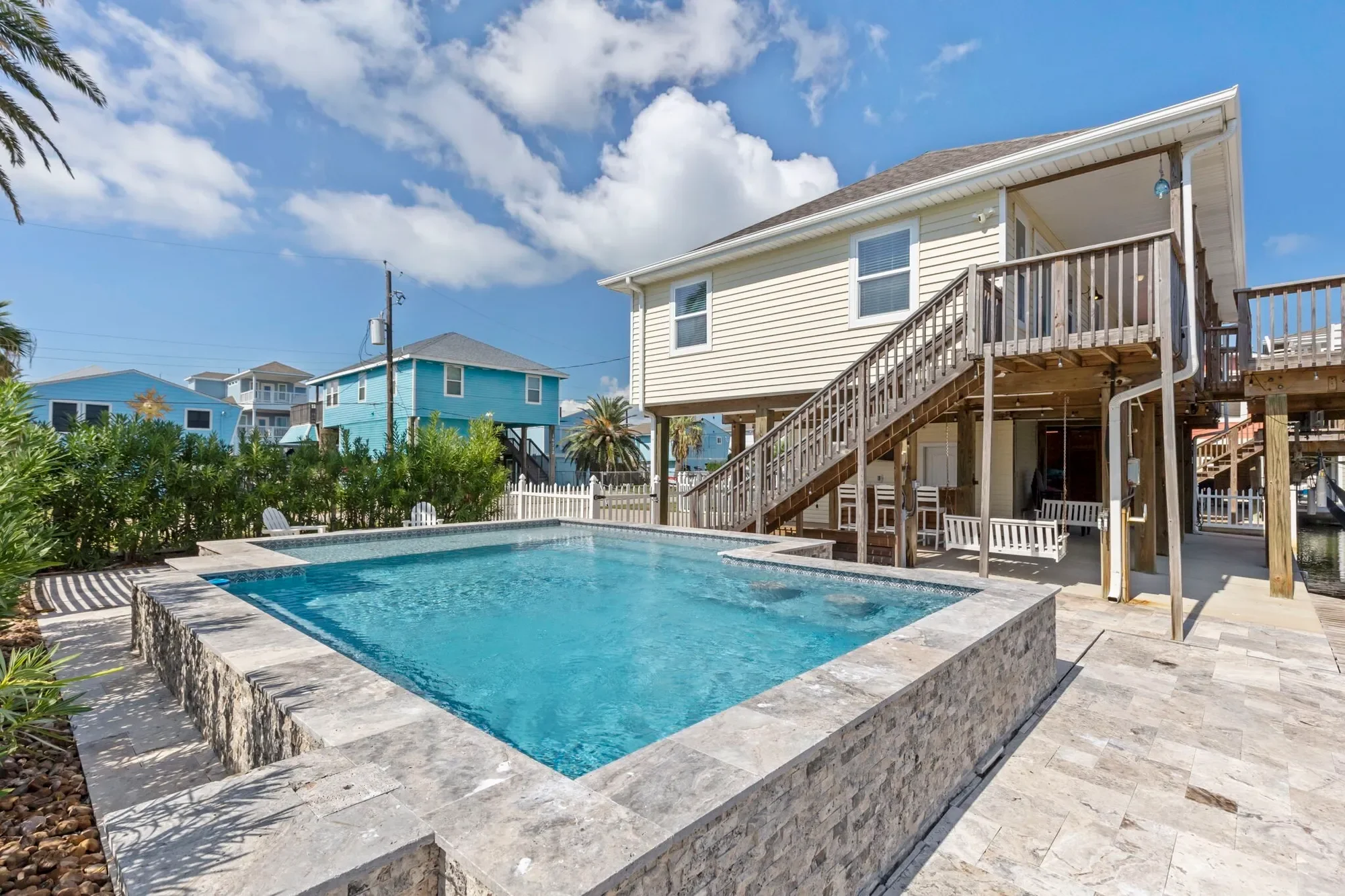 16715 Montego Way, Jamaica Beach, TX 77554, Galveston, Texas, United States. - Photo 13