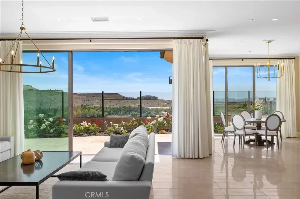 163 Summerland, Irvine, California, United States. - Photo 41