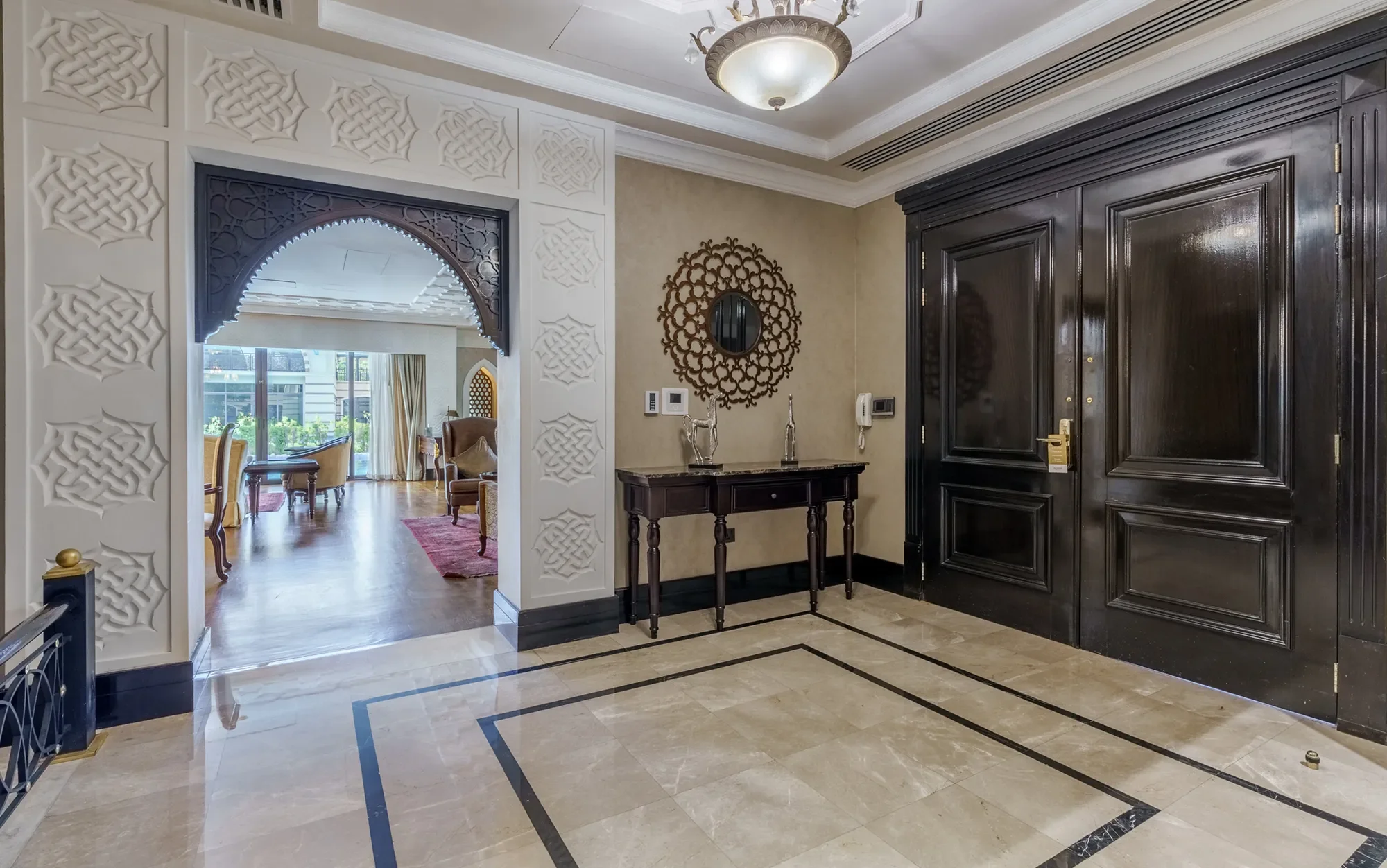 Crescent Rd - The Palm Jumeirah - Dubai - United Arab Emirates, Dubai, Dubai, United Arab Emirates. - Photo 13