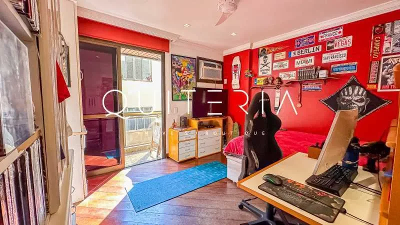 Apartamento - Padrão / Residencial / Urca