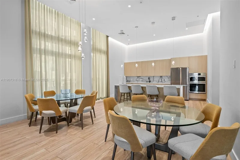 90 SW 3rd St PH-15, Miami, Florida, United States. - Photo 39