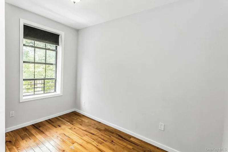 34-21 9 Street, New York, New York, United States. - Photo 12