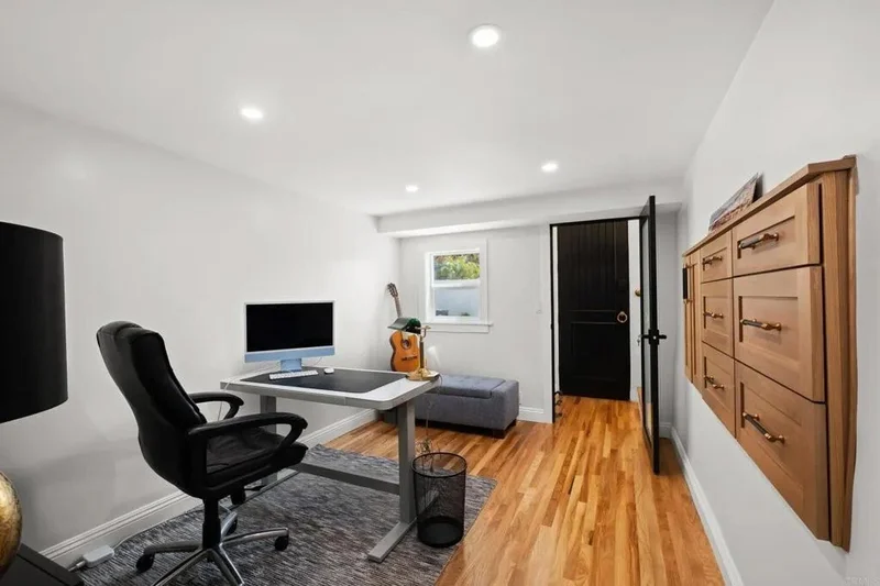 608 Forward Street, San Diego, California, United States. - Photo 4