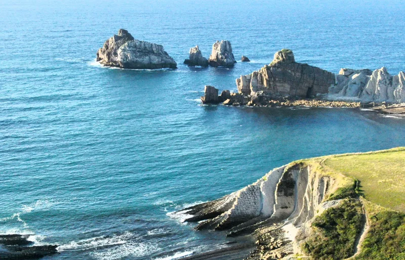 LIENCRES. Somocuevas, Pielagos, Cantabria, Spain. - Photo 73
