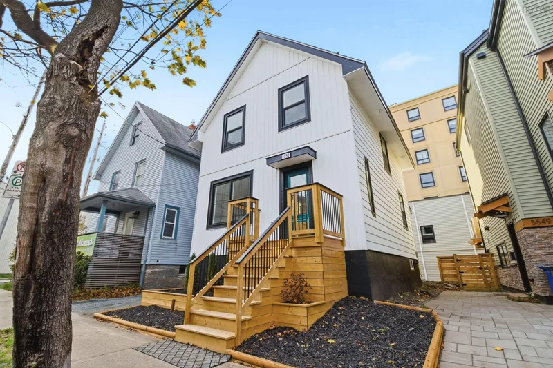 5551 Sullivan Street, Halifax, Nova Scotia, Canada. - Photo 2