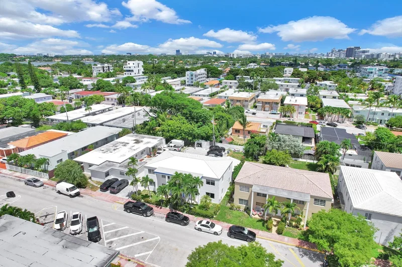 725 81st St, Miami Beach, Florida, United States. - Photo 52
