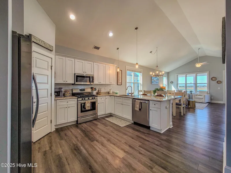127 S Boca Bay Lane A, Surf City, North Carolina, United States. - Photo 7
