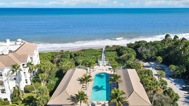 205 Coconut Creek Court, Vero Beach, Florida, United States. - Photo 95