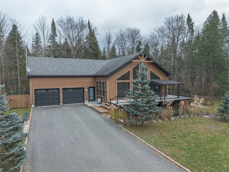 120 Ch. du Faubourg, Laurentides, Mont-Tremblant, Quebec, Canada. - Photo 27