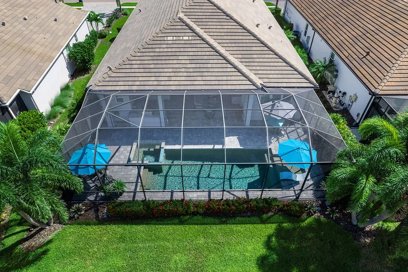 8273 Grande Shores Drive, Sarasota, FL 34240, Sarasota, Florida, United States. - Photo 76
