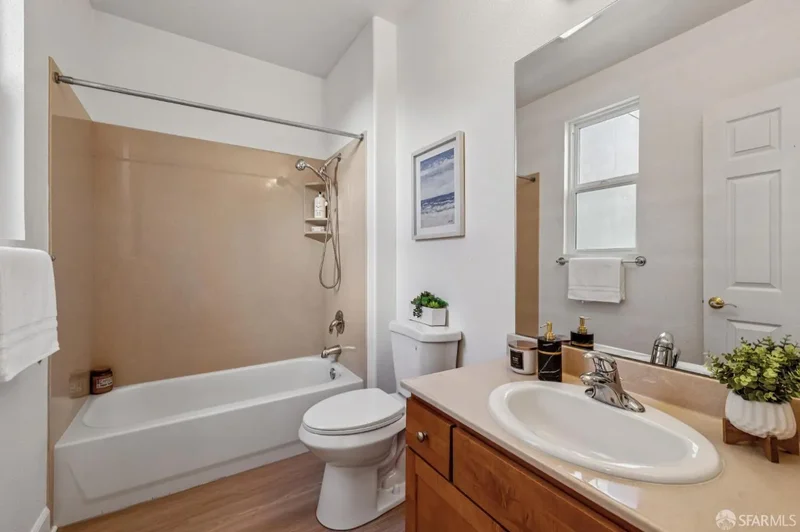 1716 20th, San Francisco, CA 94122, San Francisco, California, United States. - Photo 37