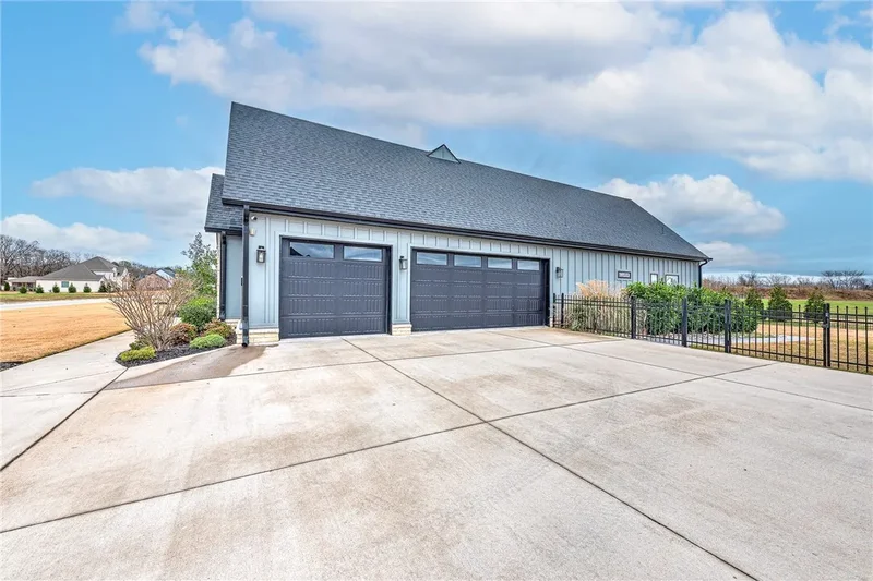 1089 River Hollow Road, Fayetteville, AR 72703, Fayetteville, Arkansas, United States. - Photo 44