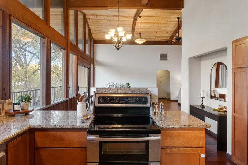 19606 Fish Hill Lane , Redding, CA 96003, Redding, California, United States. - Photo 10