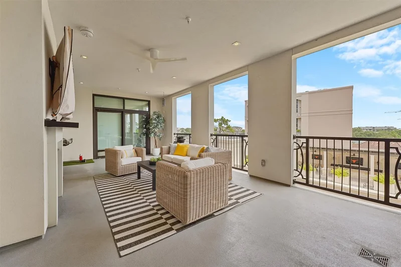 6017 Memorial Drive, Houston, Texas, United States. - Photo 17
