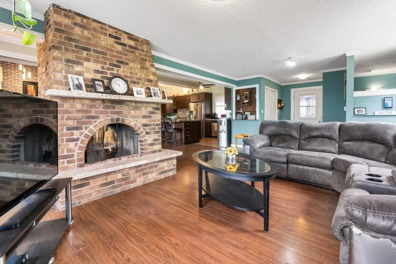 3762 Haliburton Avenue, Furdale, Saskatchewan, Canada. - Photo 27
