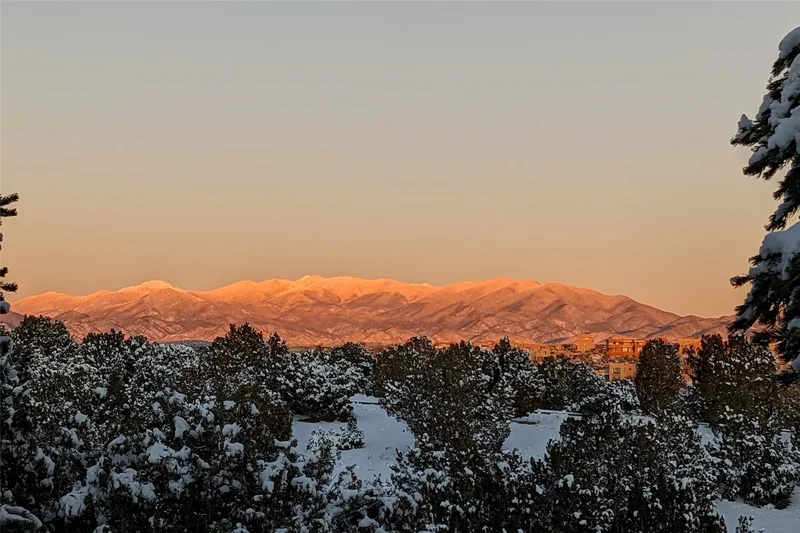 4 Sierra Verde , Santa Fe, NM 87507, Santa Fe, New Mexico, United States. - Photo 90