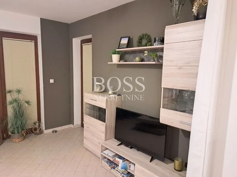 House Malinska, Malinska-Dubašnica, 150m2