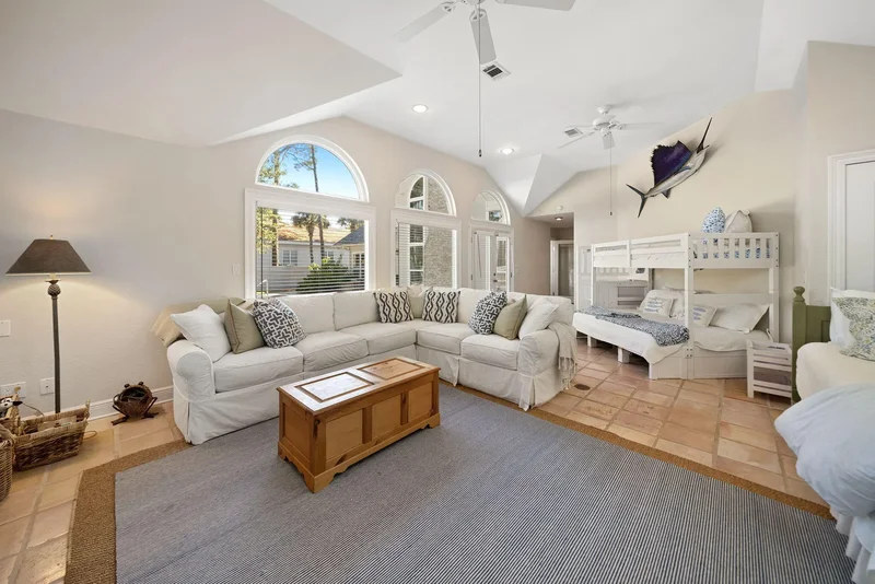 Miramar Beach, Florida, United States. - Photo 14