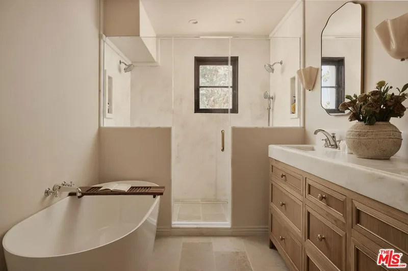 1641 N Ogden Drive, Los Angeles, California, United States. - Photo 17