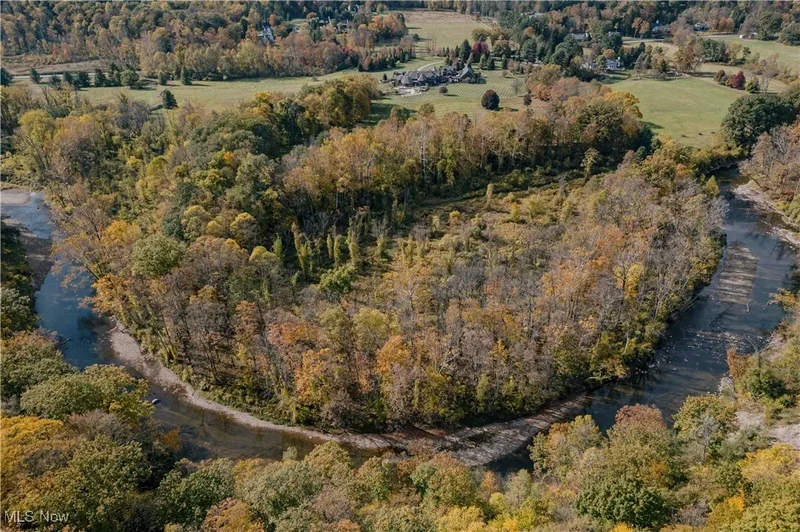 2875 Chagrin River Road, Hunting Valley, OH 44022, Novelty, Ohio, United States. - Photo 50