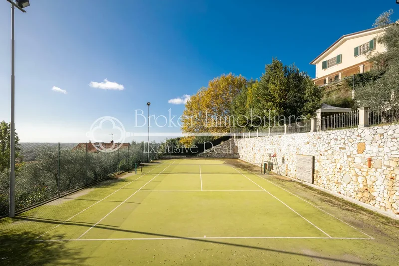 Via Verdi, 1, Lucca, Marina di Pietrasanta, Tuscany, Italy. - Photo 16