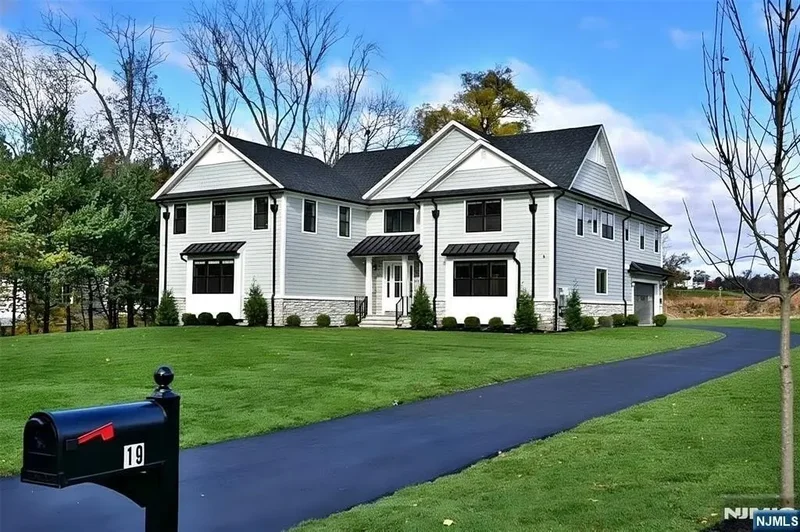 19 Meadowbrook Road, Upper Saddle River, NJ, 07458, USA, Saddle River, New Jersey, United States. - Photo 45