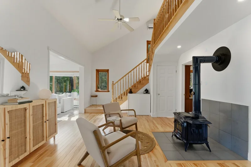 40 Rue St-Jude, Lac-Brome, Quebec, Canada. - Photo 12