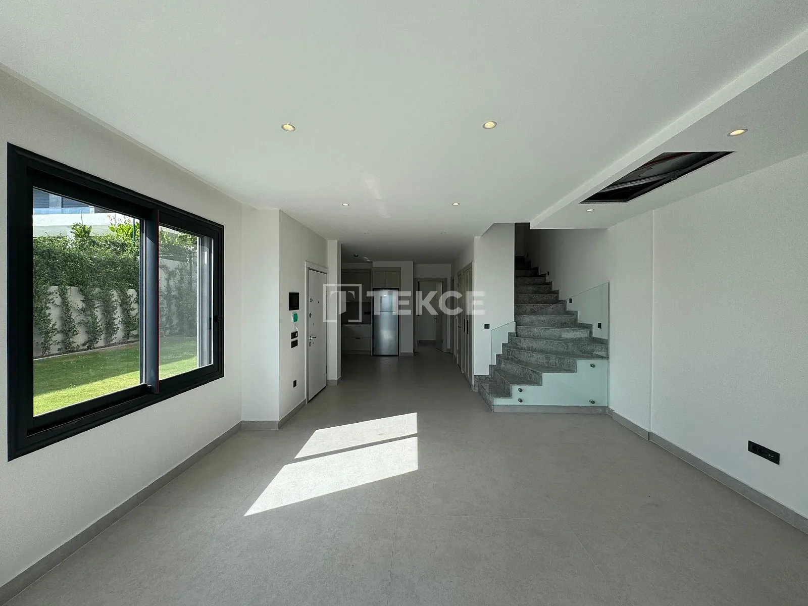 Gallery photo 4