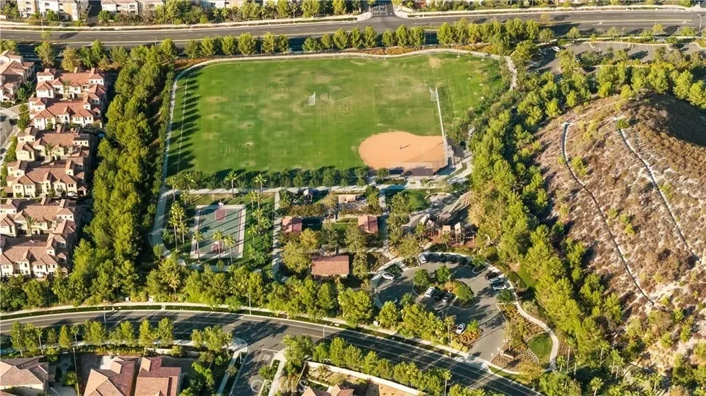 32 Goldenrod, Lake Forest, California, United States. - Photo 57