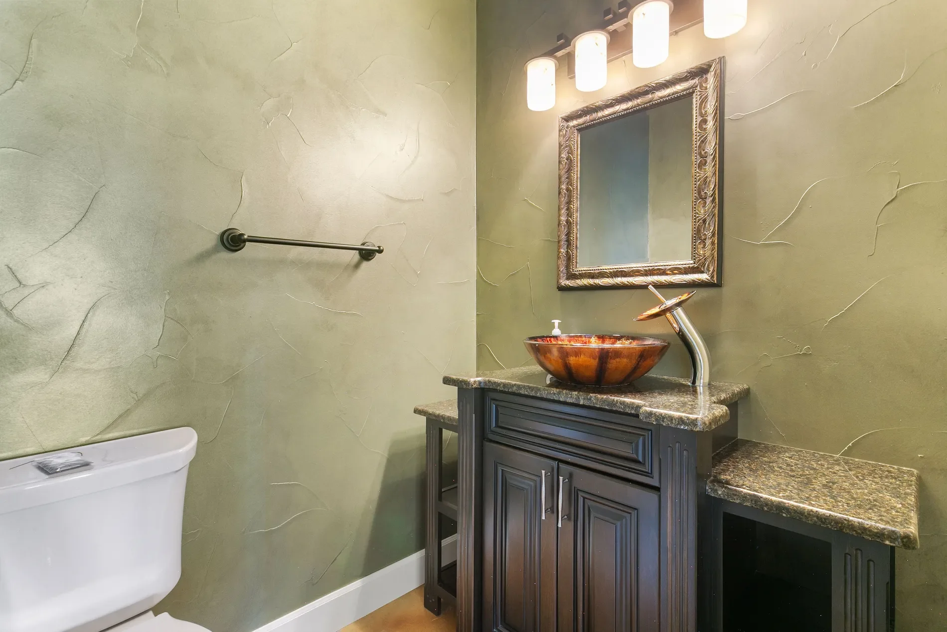 4455 Foxchase Way , Colorado Springs, CO 80908, Colorado Springs, Colorado, United States. - Photo 33