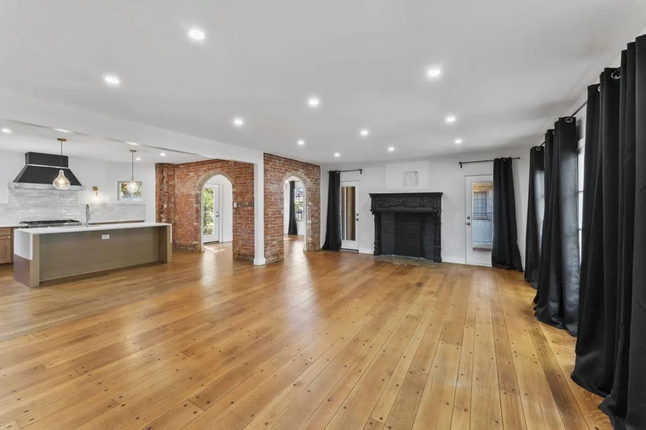 2423 Chicago Boulevard, Detroit, MI 48206, Detroit, Michigan, United States. - Photo 8